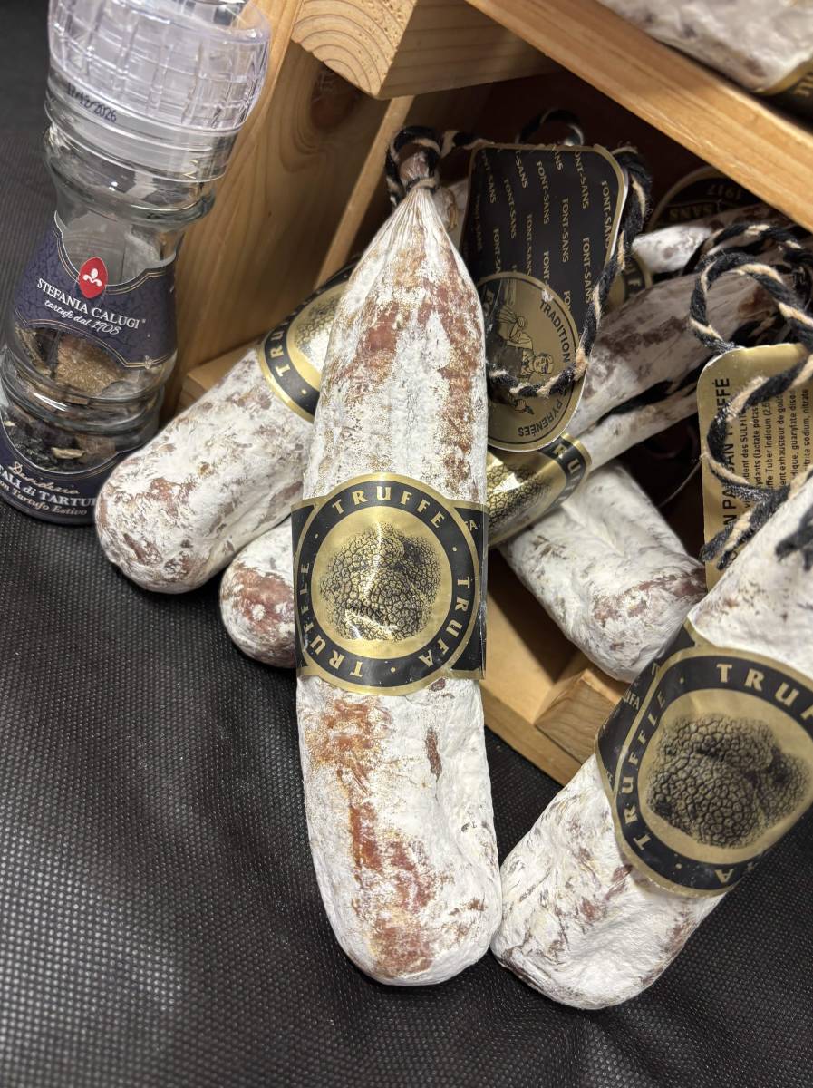 Charcuterie à Marseille 13008 pour acheter du lonzo corse en tranches